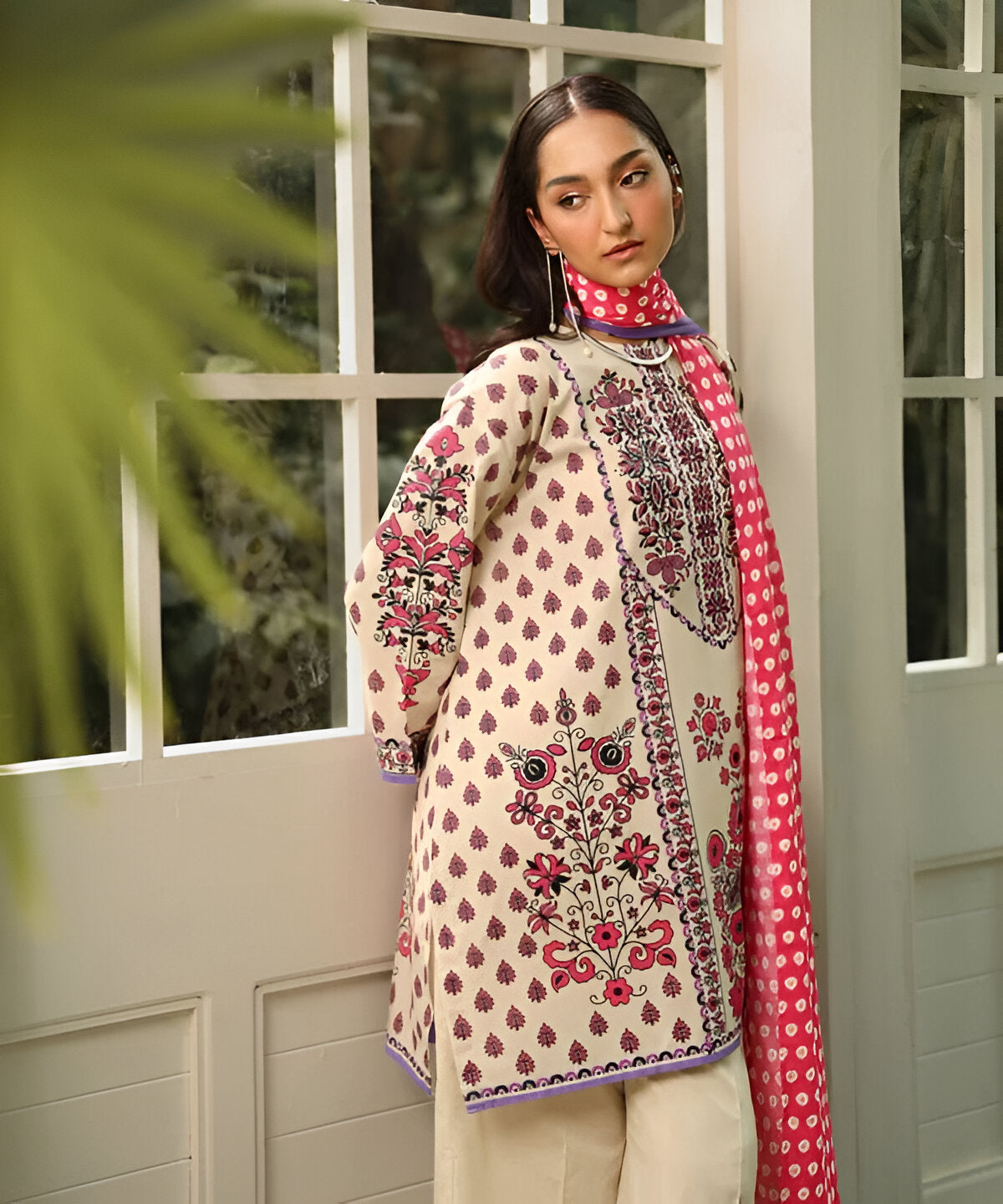Orchid Charm 2 PC Suit